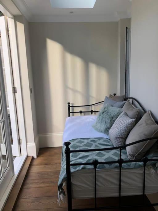 Appartamento Stylish 3-bedroom Flat In Kensington