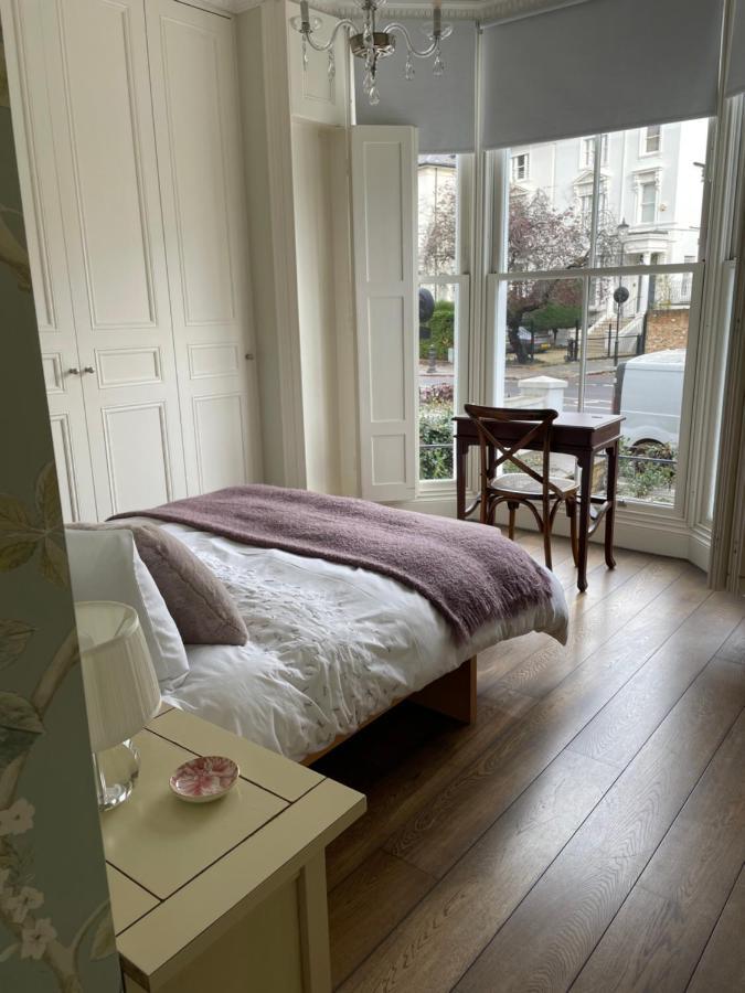 Stylish 3-bedroom Flat In Kensington Londra